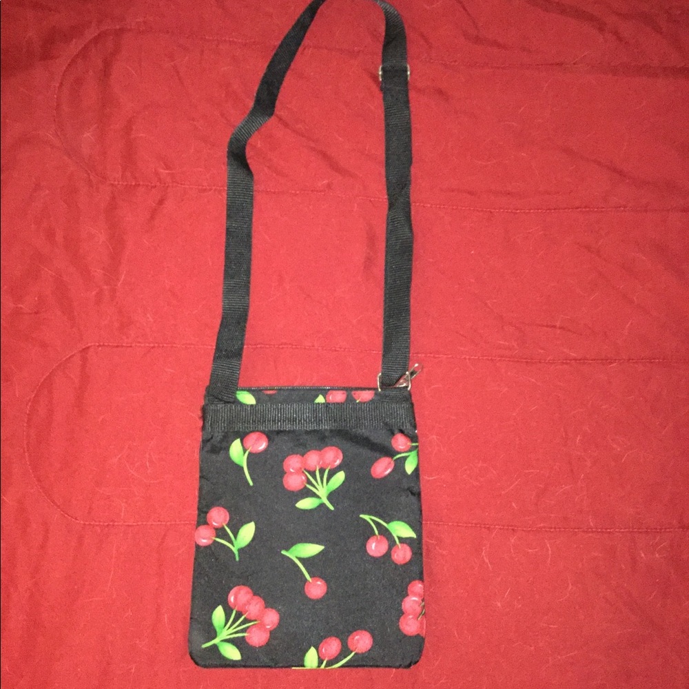 Cherry Purse. - Picture 2 of 4